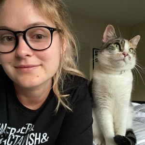 Meet your Posher, Hayley